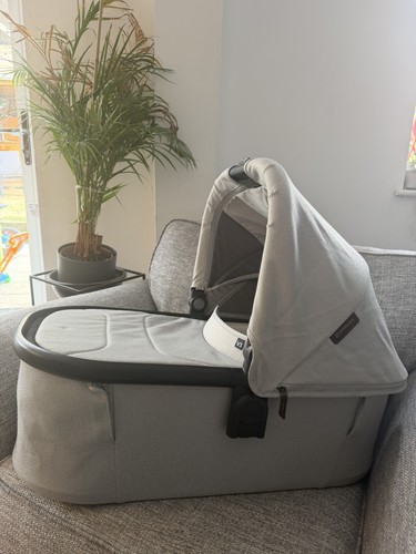 Uppababy bassinet carrycot - v3,