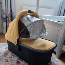 UPPABaby Vista Cruz Yellow